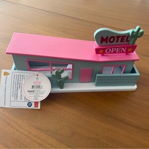 Summer Western Light-Up Motel Decorative Building Target Bullseye